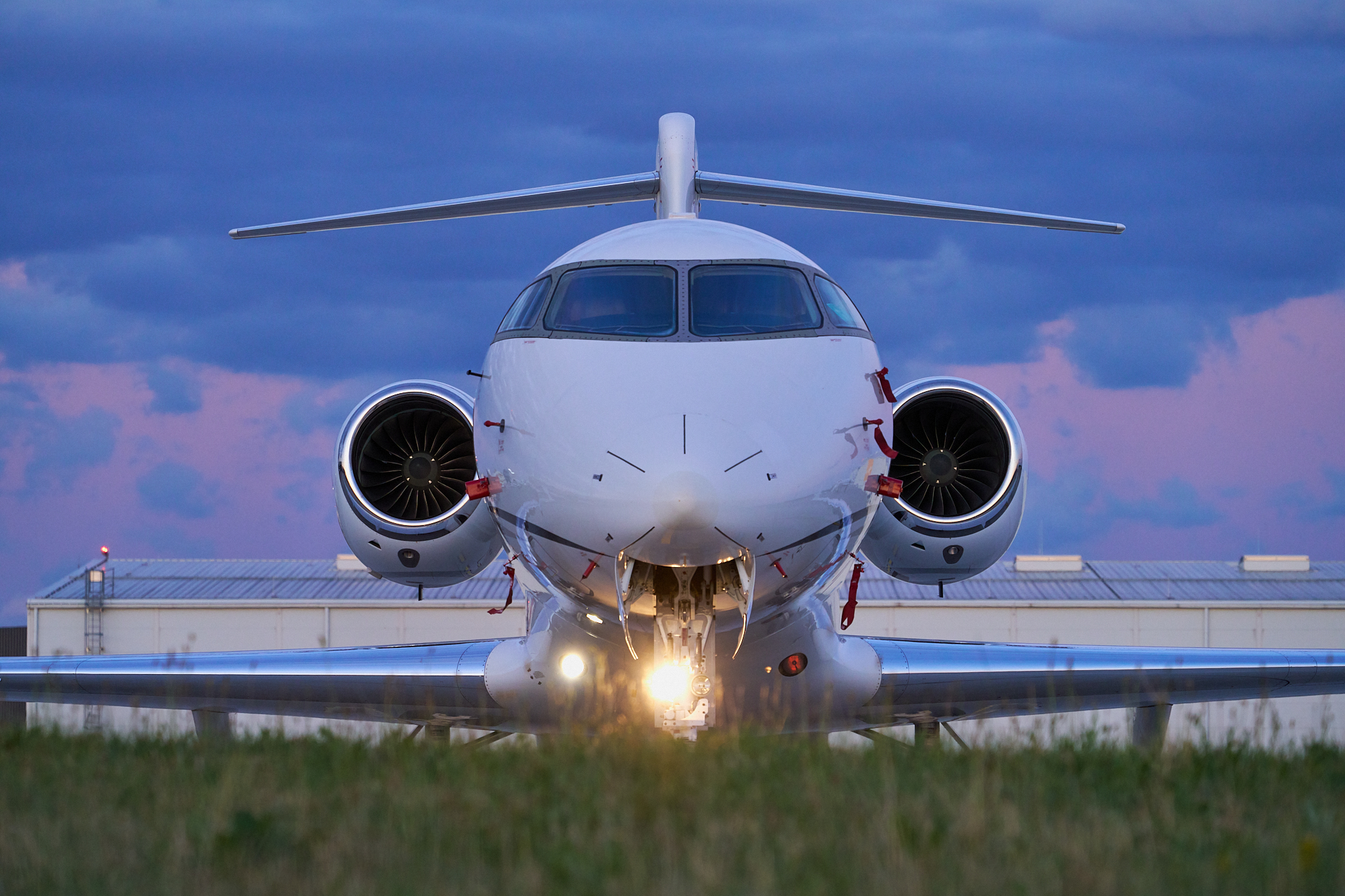 Challenger Private Jet Charter für jede Distanz – flexibel und individuell mit Goldeck Flug